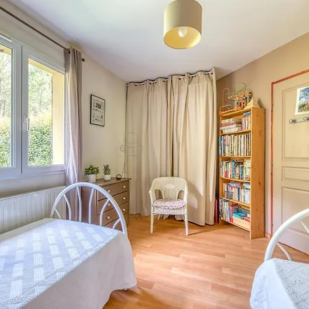 Maison Calme Et Vue Foret Villa *